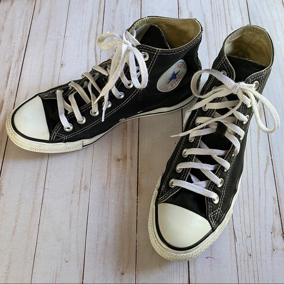 high top chucks black